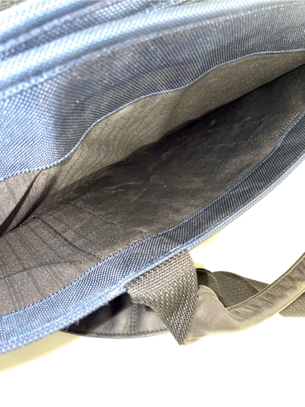 Tumi Alpha Ballistic Nylon Expandable Laptop Briefcase Shoulder Bag Navy Commute